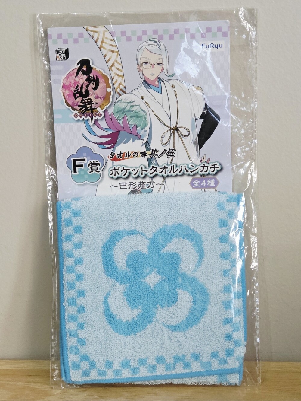 *4 for $20* Touken Ranbu Online - Tomoe Gata Naginata Crest Pocket Towel